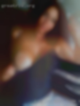 I enjoy open nude sexual singles fun loving people.