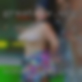 Woman seeking couples Minot